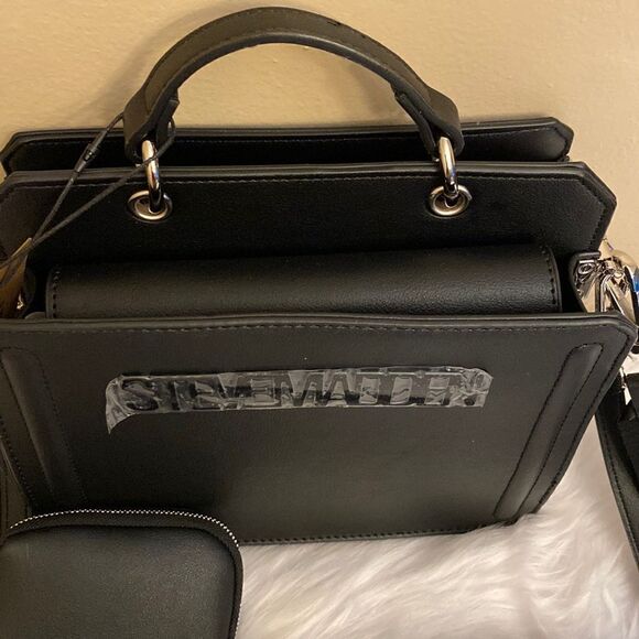 NWT Steve Madden (Bevelyn) Crossbody Bag w/ Airpod Pouch - Black - Viral TikTok - Picture 7 of 14